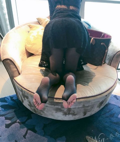 年轻的嫂子日本_剧情片在线视频观看