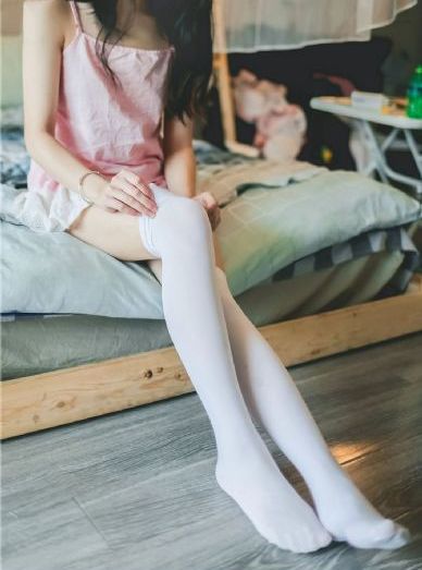 顶楼的大象在线播放_超清免费高清观看