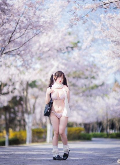 一级女人18片毛片蜜桃av_1080P日韩电影在线
